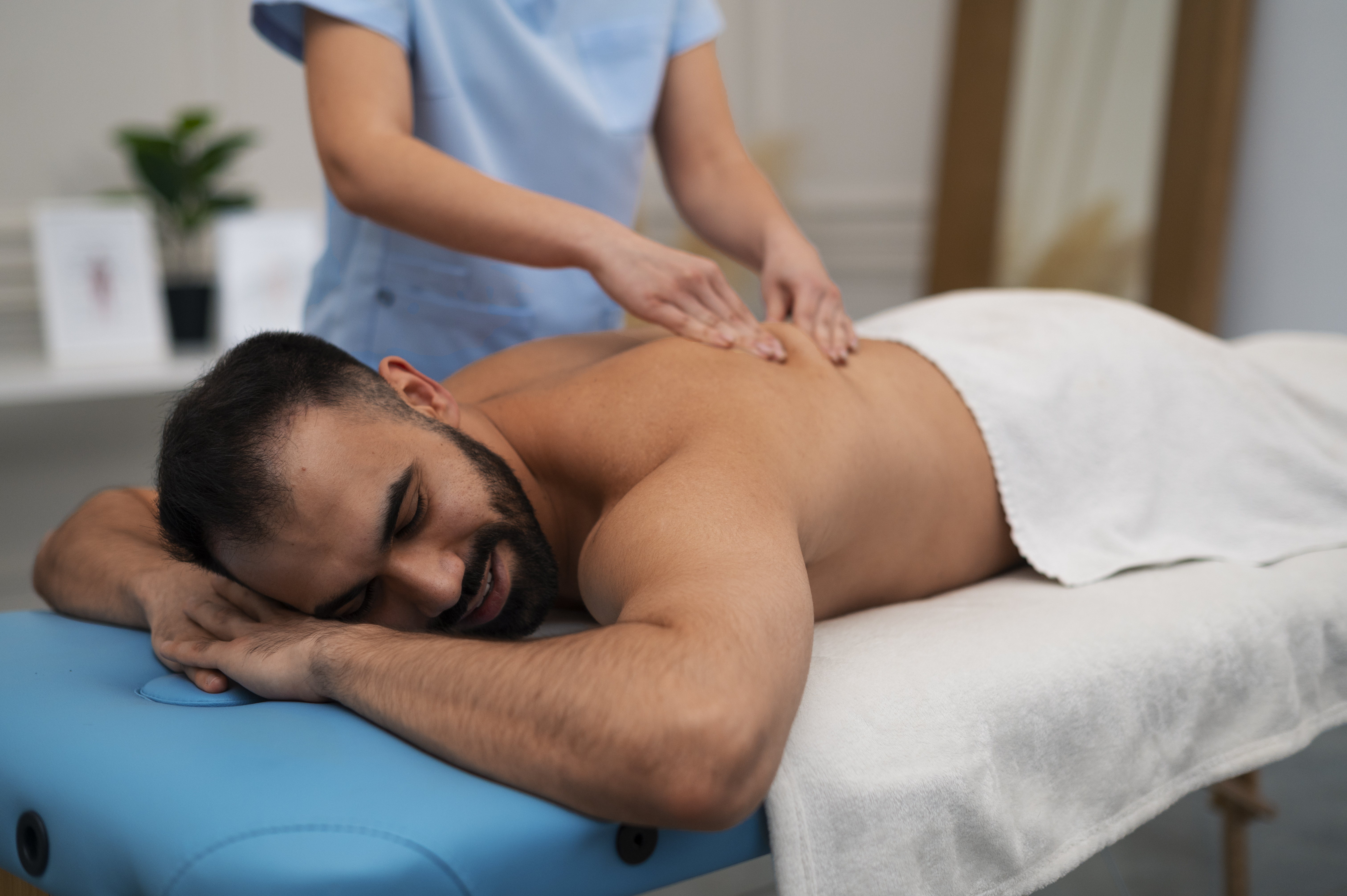 Swedish Massage Therapy in Delhi